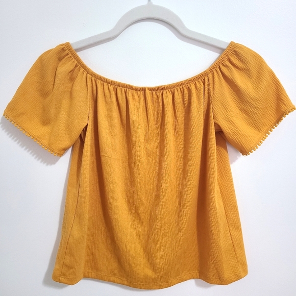 H&M Off-The-Shoulder Blouse - Women's X-Small - Picture 2 of 5